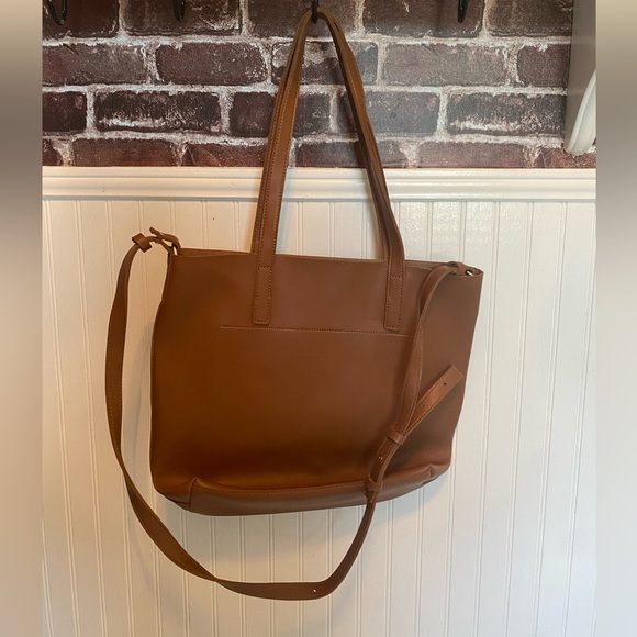 Henny & Lev Tote - Picture 2 of 5